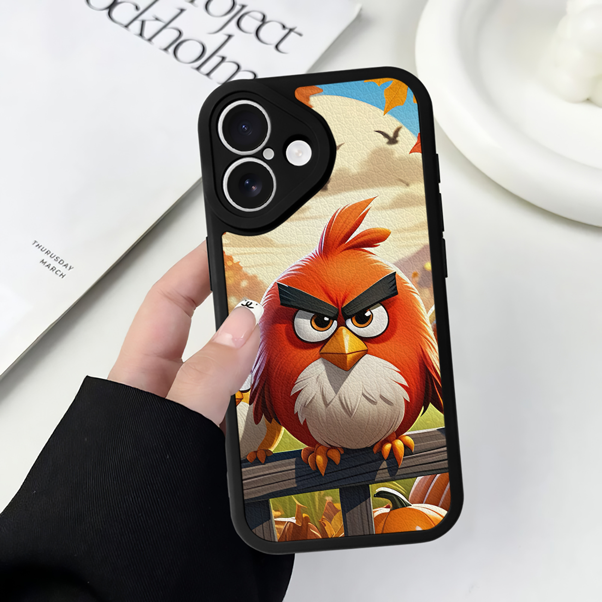 （画像用） Angry Birds アングリーバード 【iPhone 16シリーズ対応】シリコンスマホケース（レザー調） 材質：シリコン
